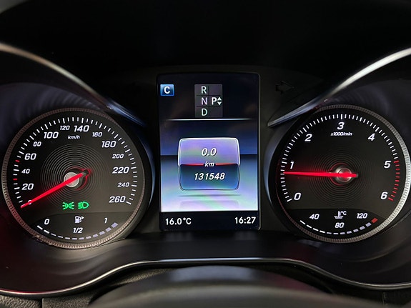 Mercedes-Benz GLC220 d 19 of 27