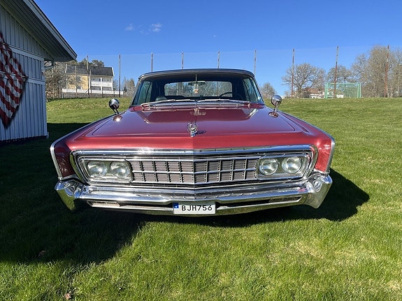 Chrysler Imperial 7 of 16