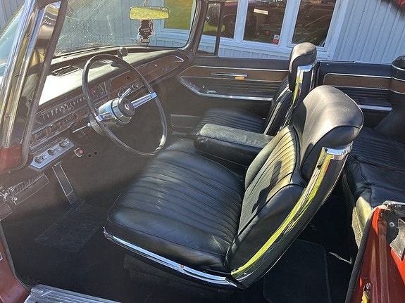 Chrysler Imperial 8 of 16