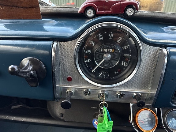 Morris Minor 11 of 20