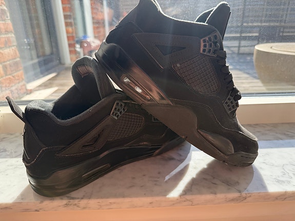 🔥 Air Jordan 4 Retro Black Cat AJ4 – Storlek 43 🔥