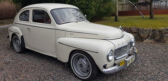 Volvo PV