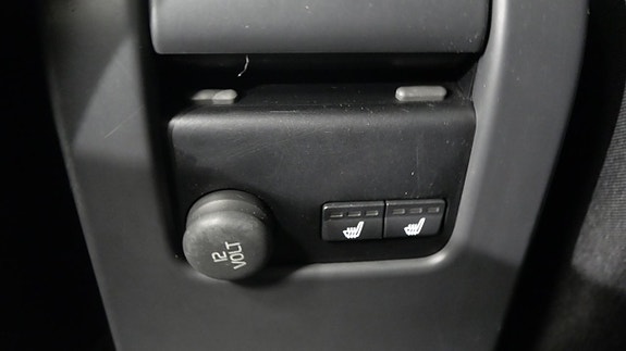 Volvo XC60 18 of 26