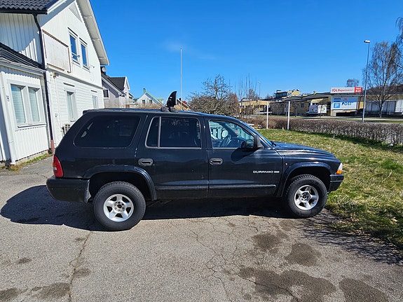 Dodge Durango 2 of 8