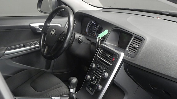 Volvo V60 15 of 20