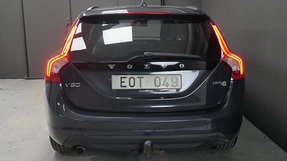 Volvo V60 9 of 20