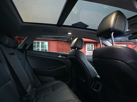 Hyundai Tucson 18 of 19