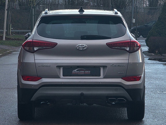 Hyundai Tucson 8 of 19