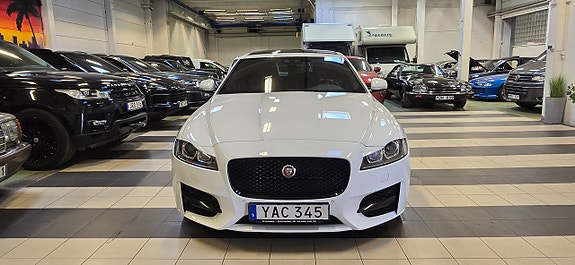 Jaguar XF 3 of 26