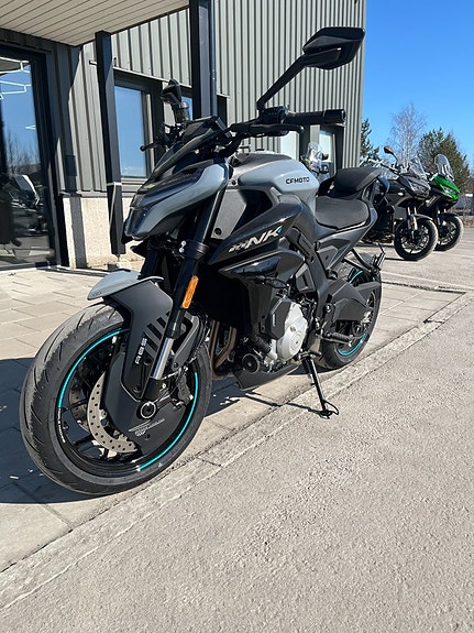 CFMOTO NK675 2 of 3