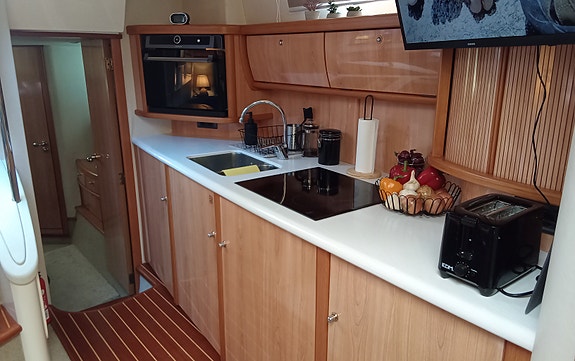 Sealine S41 förhandlingsbar vid snabb affär 5 of 5