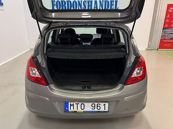 Opel Corsa 11 of 20