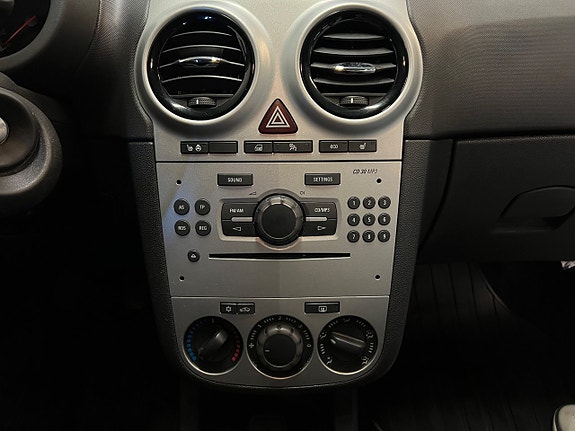 Opel Corsa 19 of 20