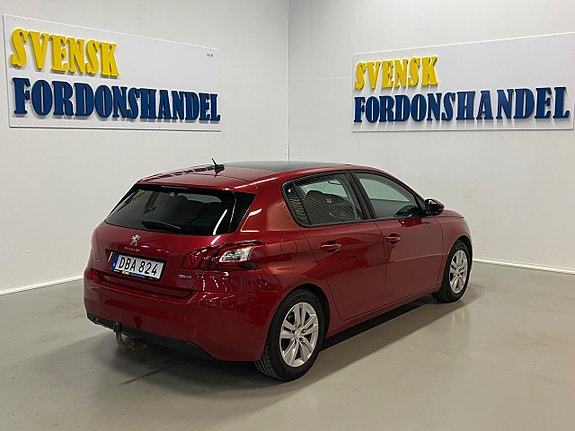 Peugeot 308 7 of 22