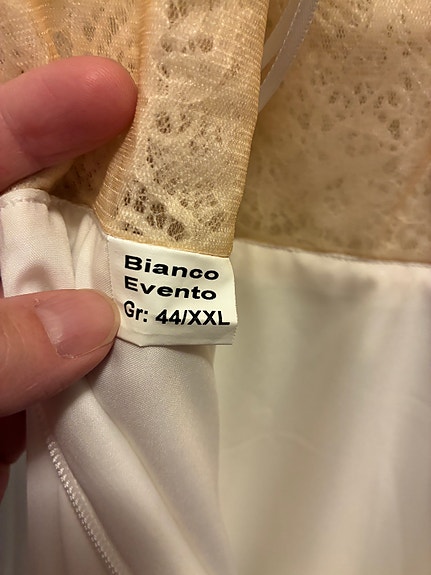 Product image 34 of 39