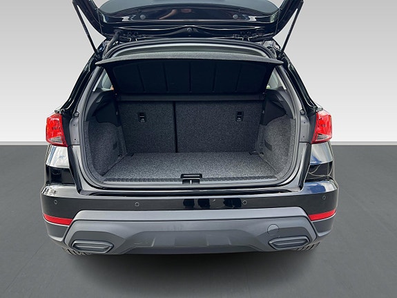 Seat Arona 15 of 23