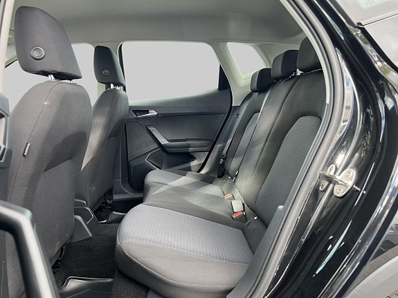 Seat Arona 12 of 23