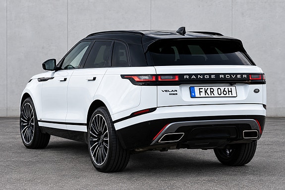 Land Rover Range Rover Velar 2 of 6
