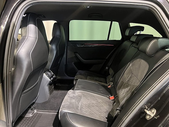 Skoda Superb 7 of 15