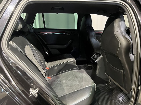 Skoda Superb 12 of 15