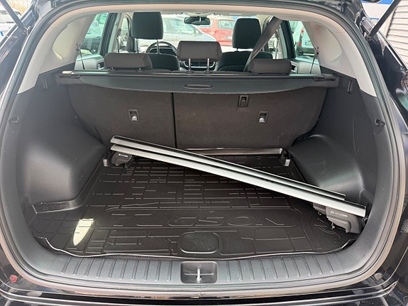 Hyundai Tucson 30 of 30