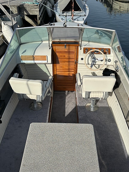 Chris Craft Lancer 23 7 of 14