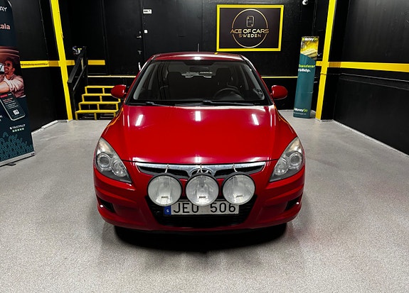 Hyundai i30 3 of 14