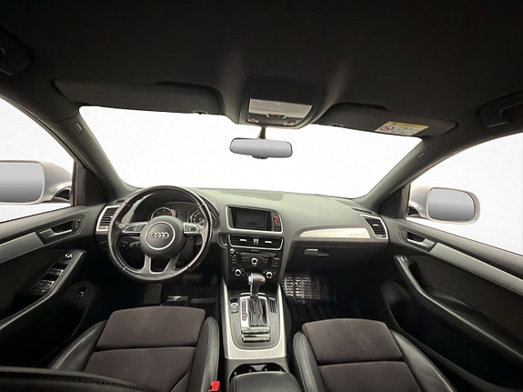 Audi Q5 11 of 30