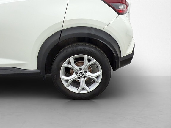 Nissan Juke 24 of 27