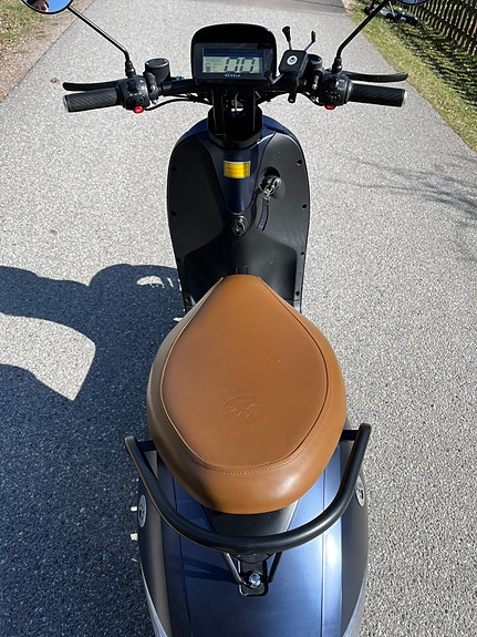 Vespa Vässla 2 Elmoped 4 of 5