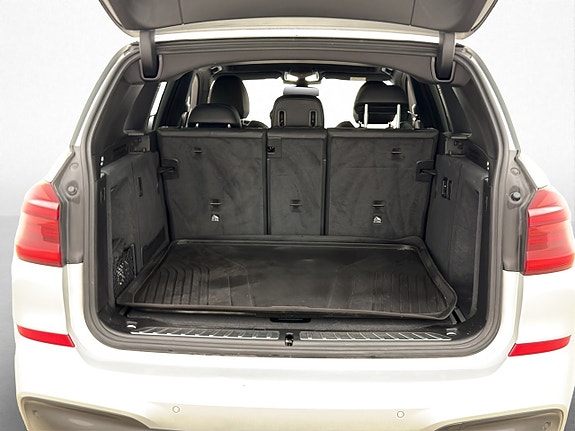 BMW X3 29 of 30
