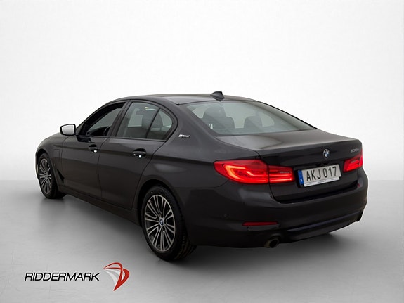 BMW 530e 8 of 30