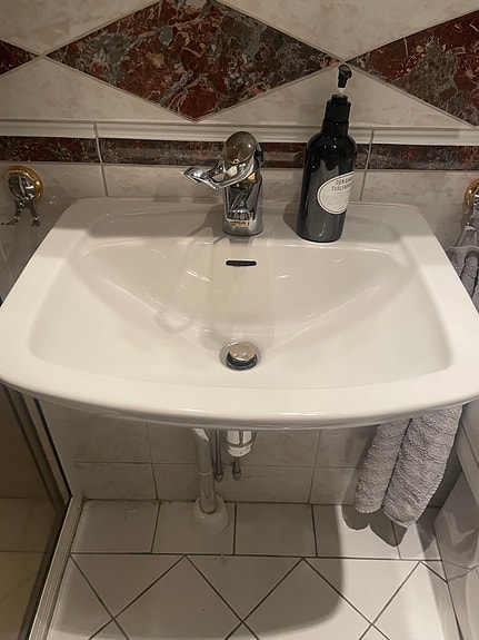 Gustavsberg handfat och blandare