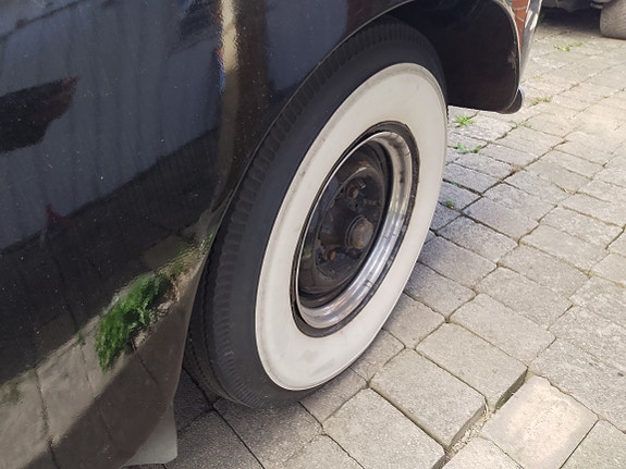 Volvo 3 of 5
