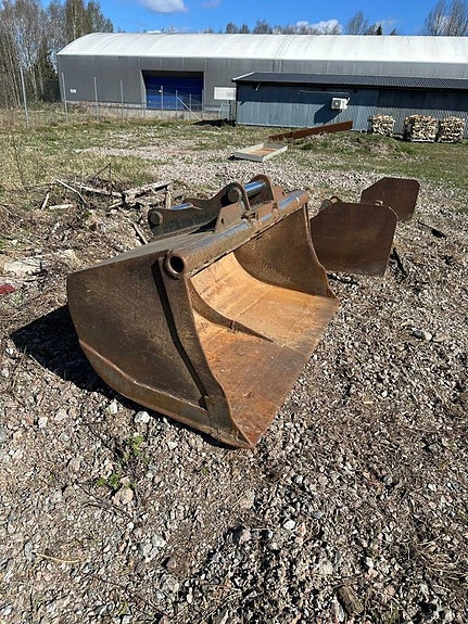 Planeringsskopa S60 samt Grip B20