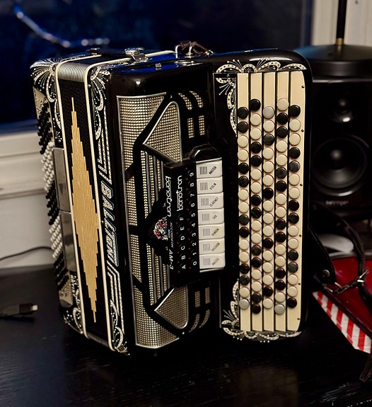 Product image 2 of 10