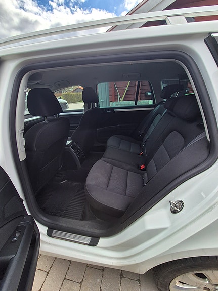 Skoda Superb 7 of 10
