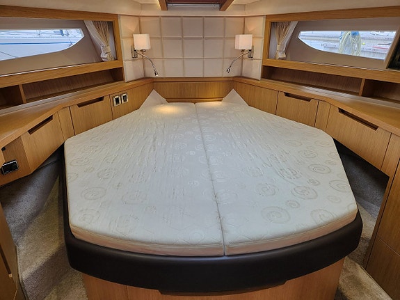 Galeon 430 HTC 9 of 24