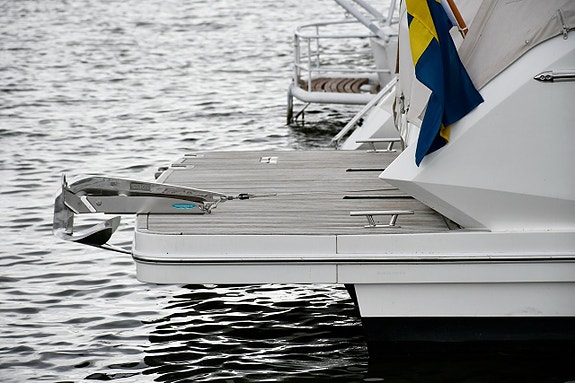 Galeon 430 HTC 20 of 24