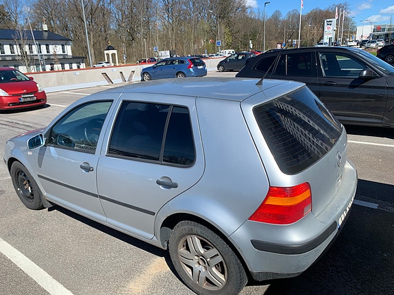 Volkswagen Golf IV 8 of 13