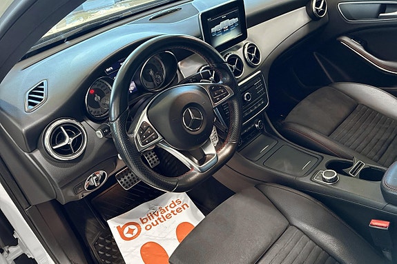 Mercedes-Benz GLA220 d 6 of 12