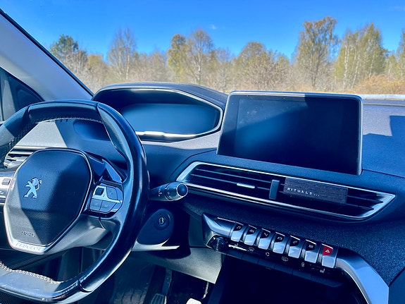 Peugeot 3008 4 of 4
