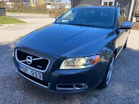 Brugt Volvo V70 2.4