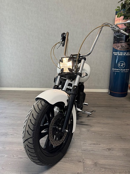 Harley-Davidson FXDL Dyna Low Rider 1.4 11 of 13