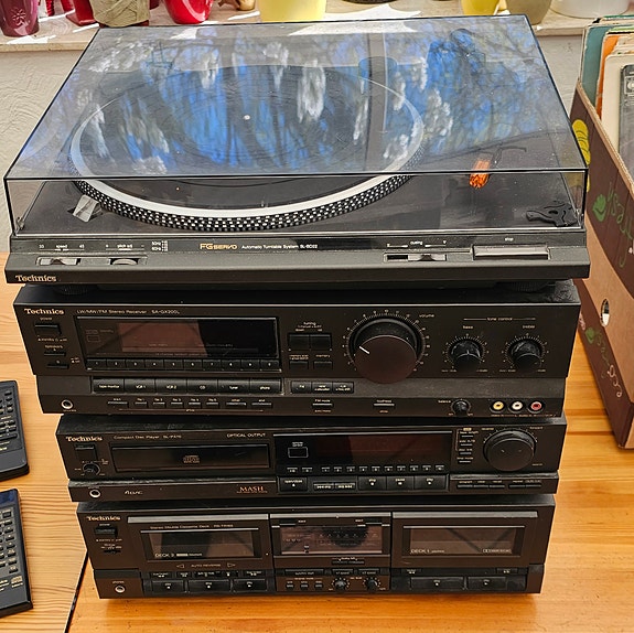 Product image 2 of 9