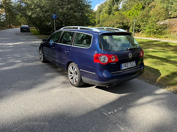 Volkswagen Passat 6 of 10