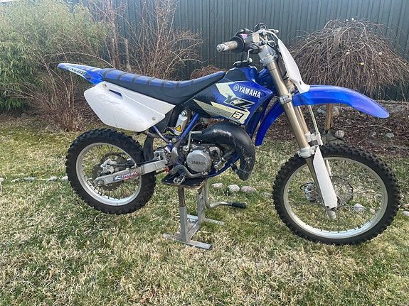 Yamaha YZ85 2 of 6