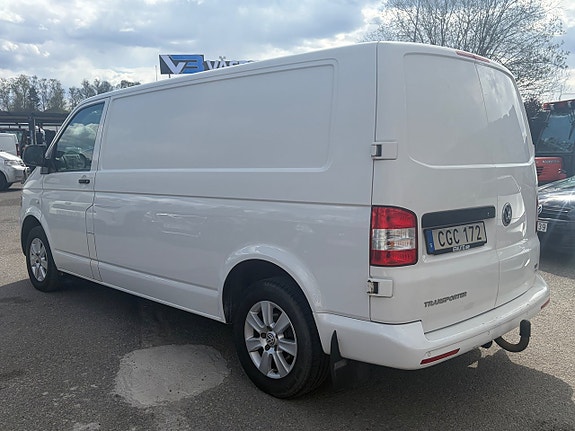 Volkswagen Transporter 2 of 5