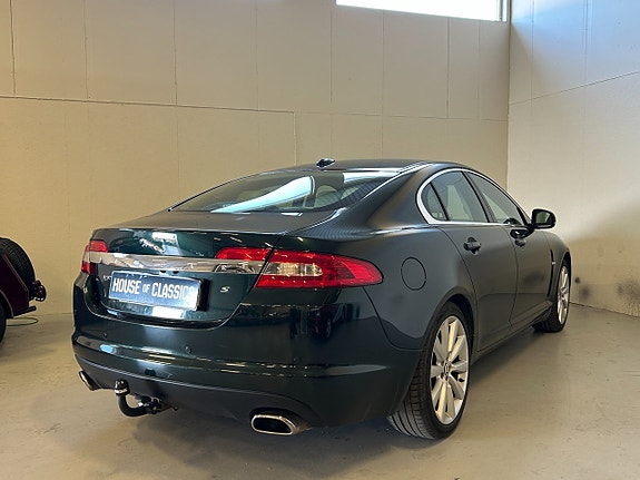 Jaguar XF 7 of 21