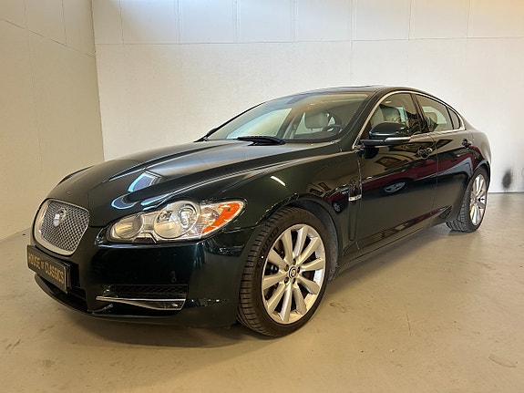 Jaguar XF 6 of 21